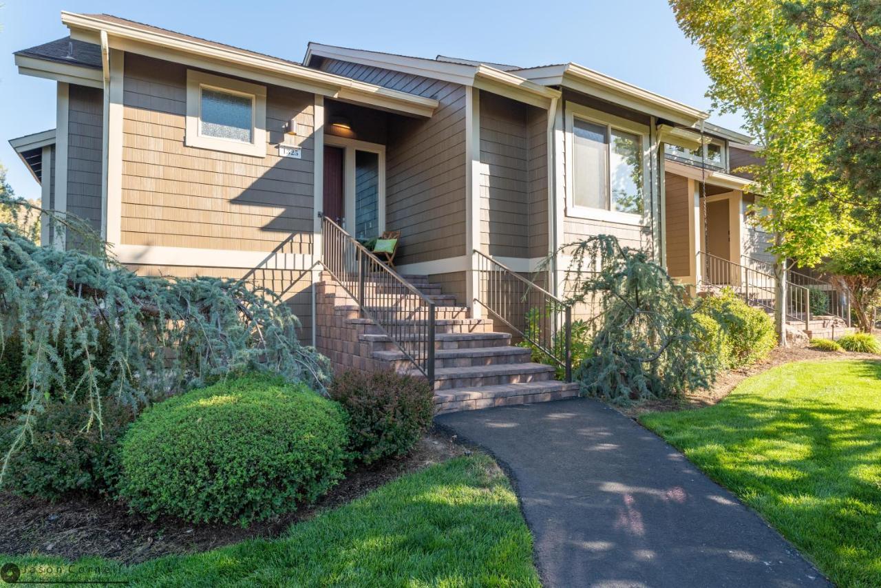 Creekside Townhome Redmond Exterior photo